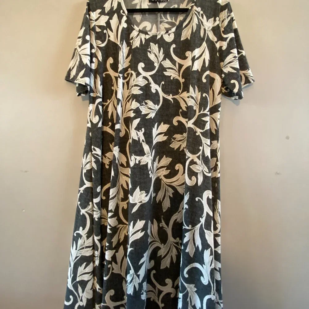 Tiffany and Grey  1X  Gray and White - Picture 6 of 6